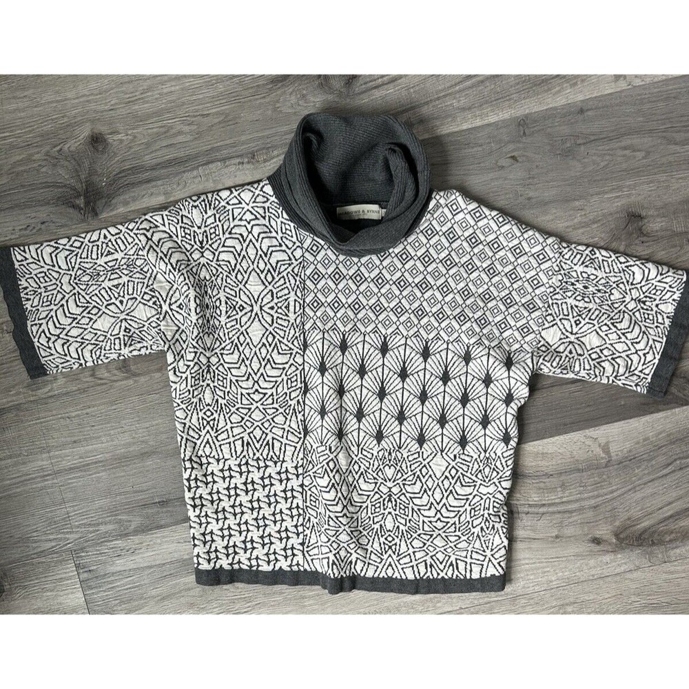 Meadows & Byrne Ireland Short Sleeve Turtleneck Sweater Womens XL (Runs Small)